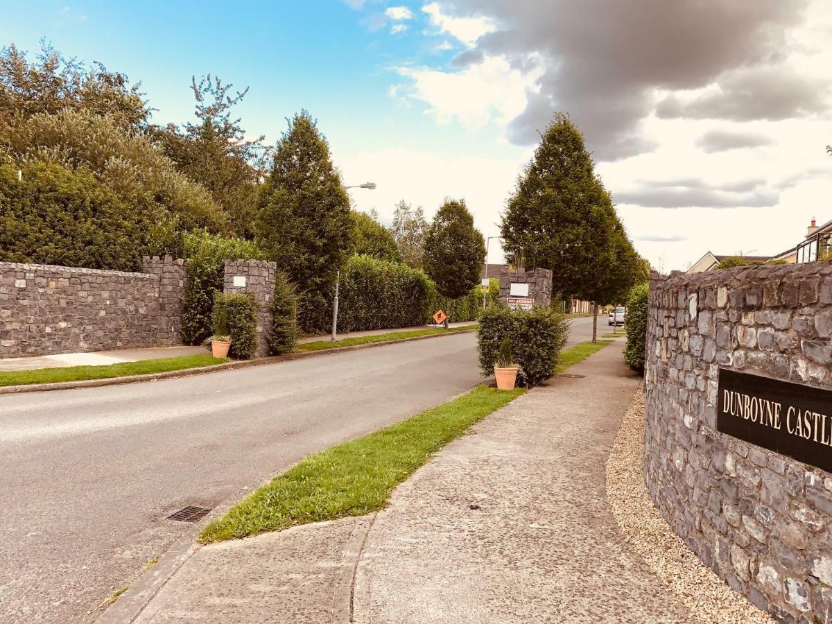 Dunboyne Castle Guest Exterior photo